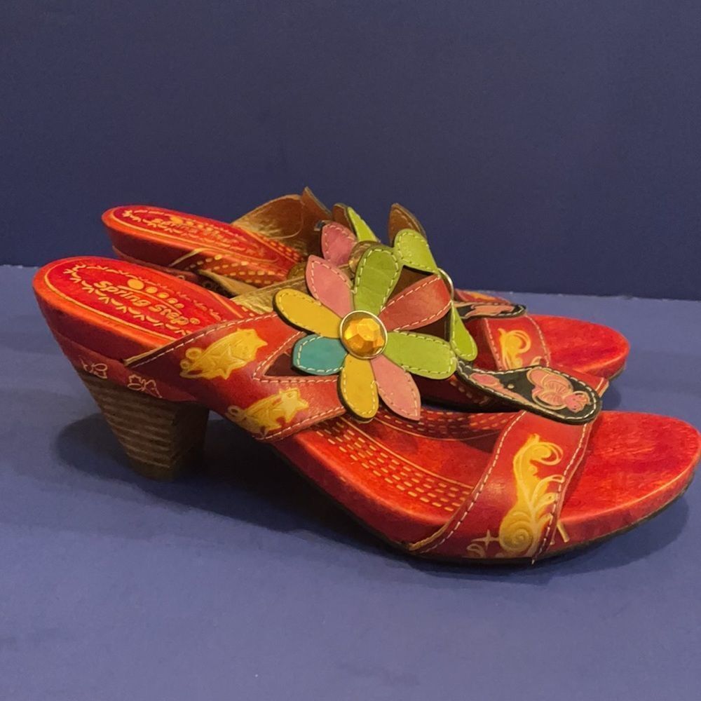 Spring Step Sandal - Picture 2 of 7